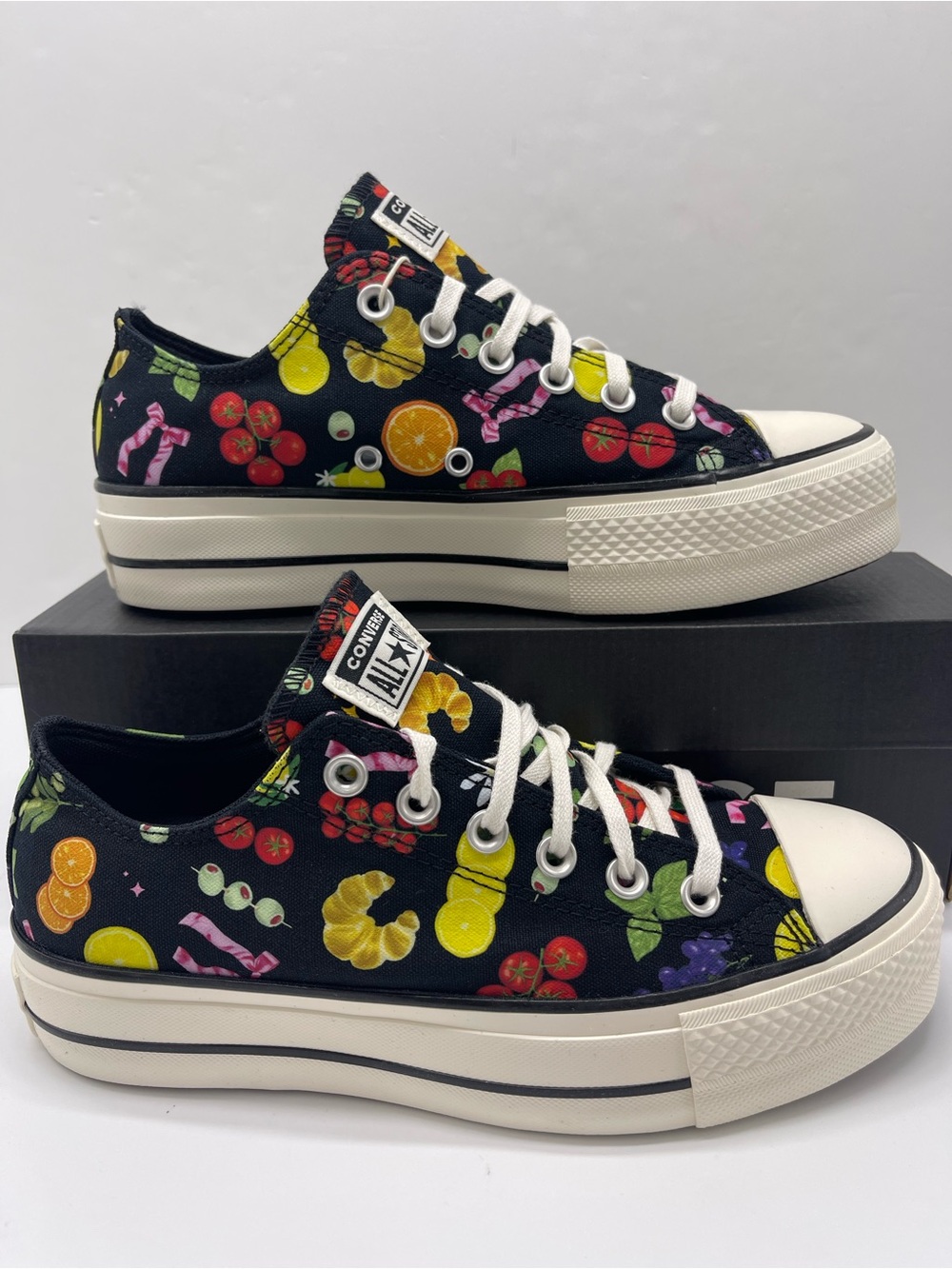 Converse A16112C CTAS LIFT OX BLACK/EGRET/BLACK Platform Sneakers